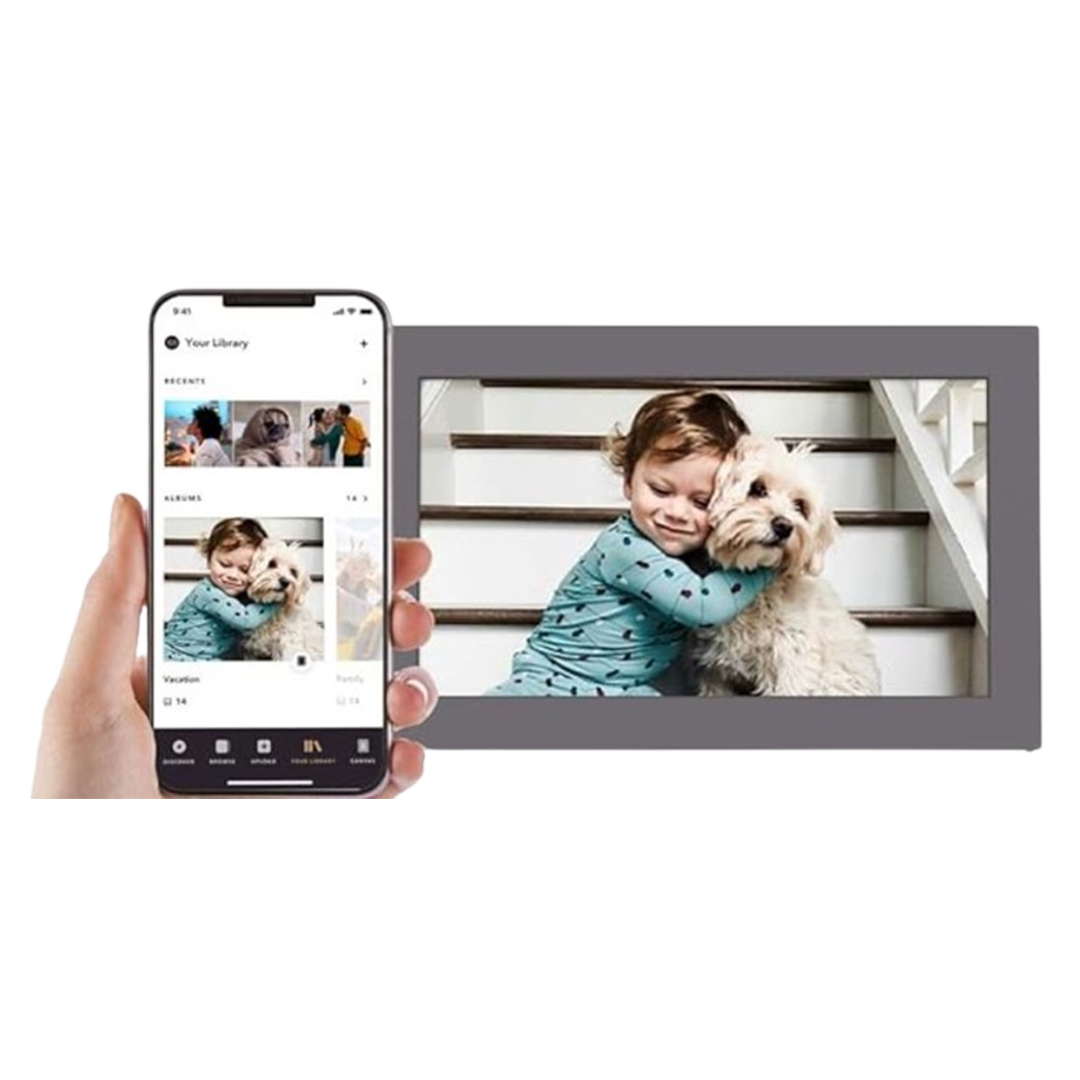 Netgear Meural Wi-Fi Best Frame turns family photos into art, an elegant digital photo frame for grandparents.