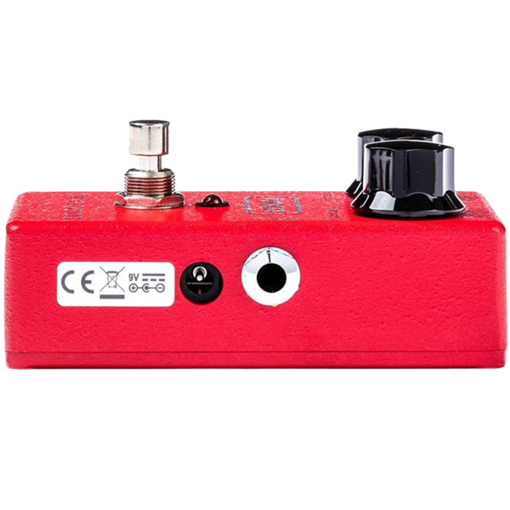 The distinctive red MXR Dyna Comp compressor provides bass players with the essential tool for the best pedal compression, ensuring smooth, even bass lines.